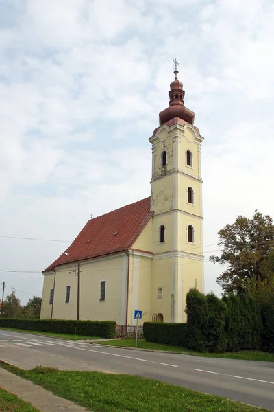 Kościół Nawiedzenia Najświętszej Marii Panny Garesnica Chorwacja — Zdjęcie stockowe