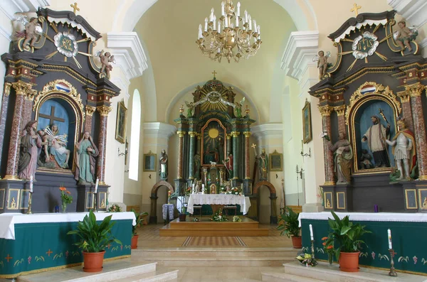 Iglesia Parroquial Santa Ana Lobor Croacia — Foto de Stock