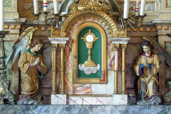 Tabernacle Sur Autel Principal Dans Église Sainte Trinité Krapinske Toplice — Photo