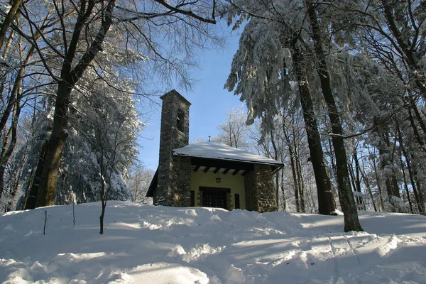 Hırvatistan Sljeme Kentindeki Hırvatların Kraliçesi Sljeme Kilisesi — Stok fotoğraf