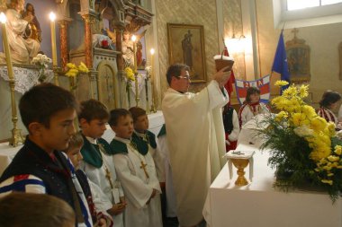 Hırvatistan 'ın Sopje kentinde Şükran Günü Ayini