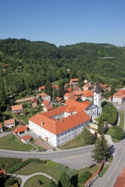 Hırvatistan 'ın Klanjec kentindeki Bakire Meryem ve Fransisken Manastırı Kilisesi