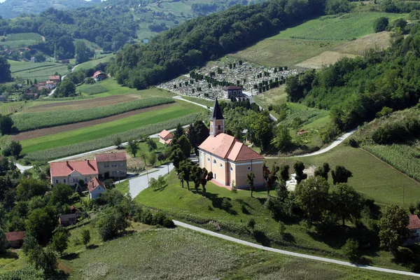 Iglesia Parroquial San Leopoldo Mandic Orehovica Croacia — Foto de Stock