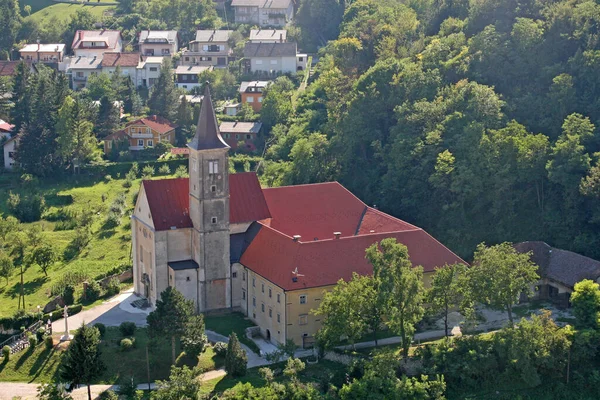 Церква Святої Катерини Крапині Хорватія — стокове фото