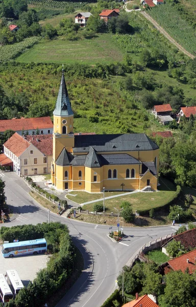 Chiesa Parrocchiale San Giorgio Desinic Croazia — Foto Stock