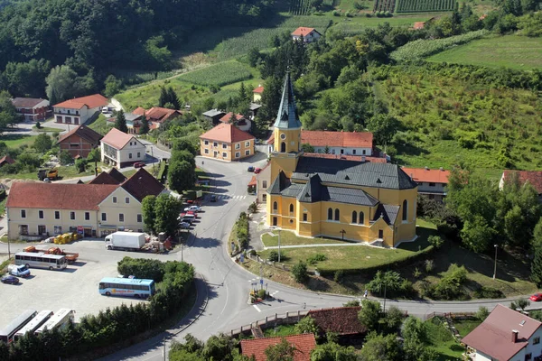 Farní Kostel Jiří Desinici Chorvatsko — Stock fotografie