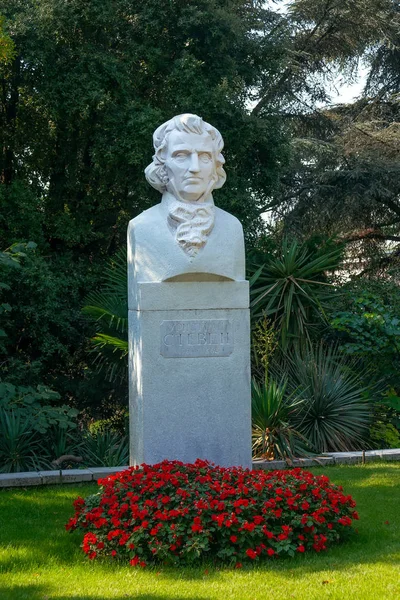 Yalta September 2016 Nikitsky Botanical Garden Monument Founder First Director — Stock Photo, Image