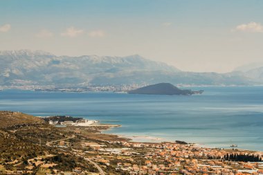 Croatio denizinin panoramik manzarası