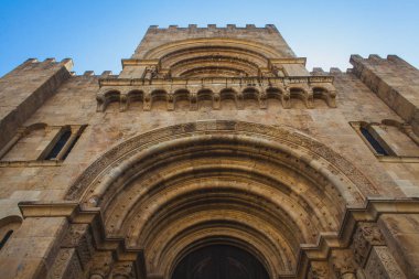 Ortaçağ Katolik Katedrali Coimbra, Portekiz