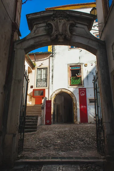中世纪街道在葡萄牙 — 图库照片