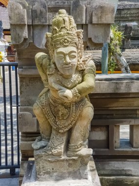 Hindu tapınağı Pura Tirta Empul Heykeli