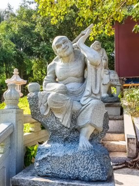 SANA, HAINAN, ÇİN - 10 Ekim 2019 'da Sanya, Hainan, Çin' de Budist merkez Nanshan 'ın bölgesinde heykel