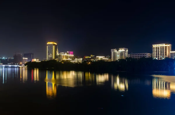 Scenisk Natt Stadsbild Utsikt Över Sanya Stad Hainan Kina — Stockfoto
