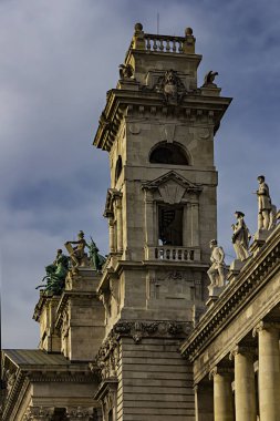 Budapeşte, Macaristan'da Kossuth meydanında (Neprajzi) Etnografya Müzesi cephe mufassal.