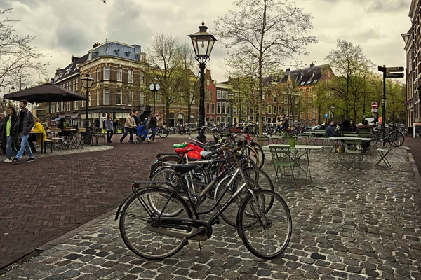 Лейден Голландия Нидерланды Мая 2019 Года Обычная Улица Площадь Традиционные — стоковое фото