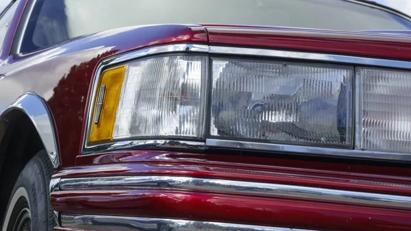 Phare Avant Radiateur Ancienne Voiture Rétro Sont Rouges — Photo