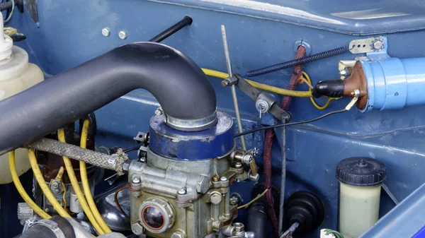 Двигатель Вспомогательное Оборудование Старого Ретро Автомобиля — стоковое фото