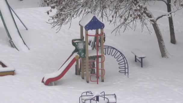 Wintervideo Morgendlicher Schneefall Bei Bewölktem Wetter Der Stadt Mit Dem — Stockvideo