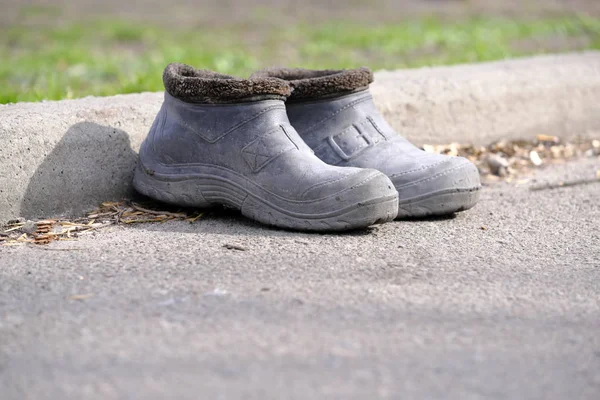 Two old rubber boots — Stock Photo, Image