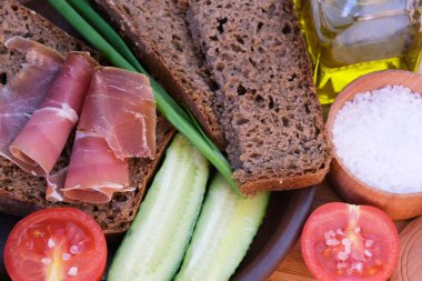 Kurutulmuş kırmızı etli sandviç