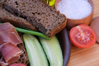 Kurutulmuş kırmızı etli sandviç