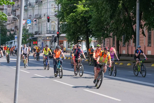 Passeio de bicicleta na Ucrânia, Kiev 1 de junho de 2019 — Fotografia de Stock