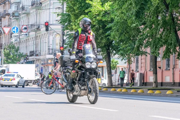 Balade à vélo en Ukraine, Kiev Juin 1, 2019 — Photo
