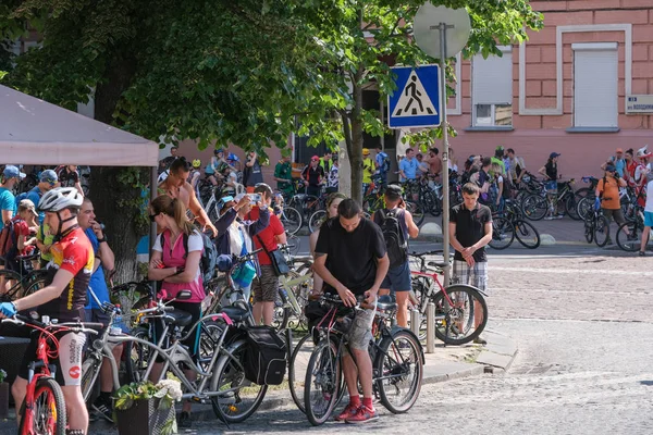 ウクライナ、キエフでの自転車に乗る, 2019年6月1日 — ストック写真