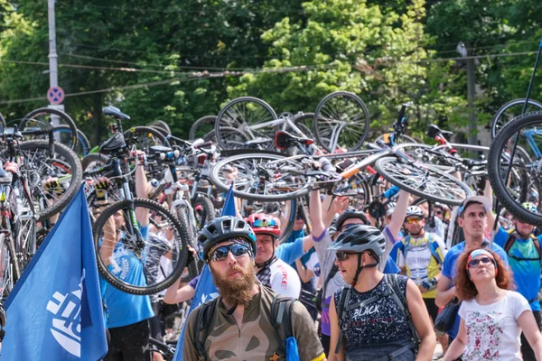 Balade à vélo en Ukraine, Kiev Juin 1, 2019 — Photo