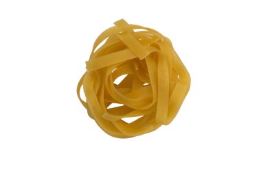 Pişmemiş kuru buğday unu makarna