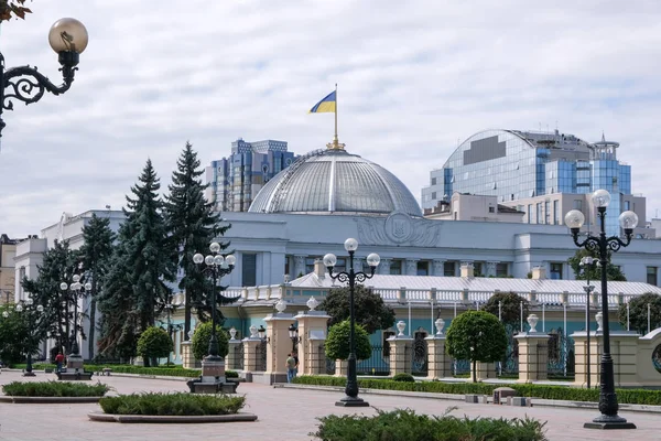 L'edificio principale della Verkhovna Rada dell'Ucraina — Foto Stock