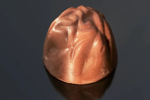 Шоколадный Кекс Ореховой Начинкой — стоковое фото