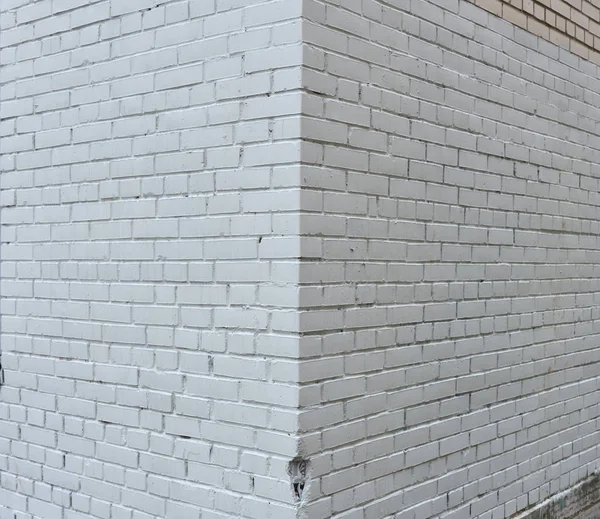 Canto Casa Parede Tijolo Pintado Com Tinta Branca — Fotografia de Stock