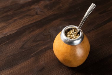 geleneksel yerba dostum içki