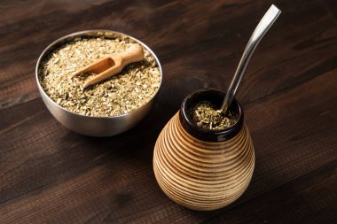 geleneksel yerba dostum içki