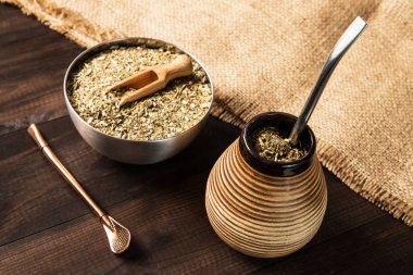 geleneksel yerba dostum içki