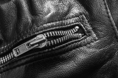 siyah deri ceket yakın çekim