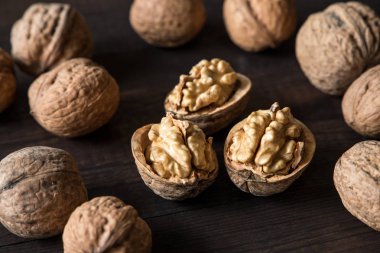 lezzetli ceviz arka plan. gıda kavramı fotoğraf