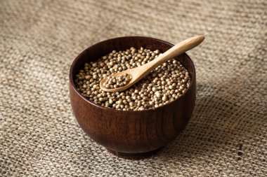 kişniş kişniş tohumları. gıda kavramı fotoğraf