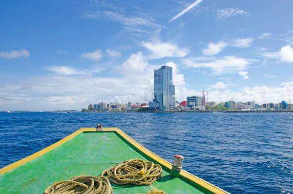 몰디브 보기는 바다에서의 — 스톡 사진