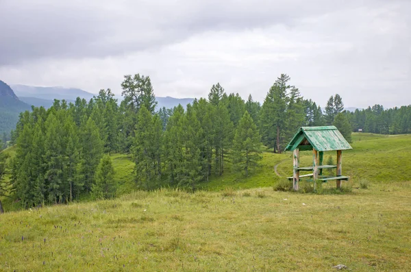 Área Recreação Altai Montanhas Com Casa Rússia — Fotografia de Stock