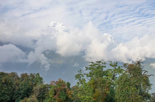 Topo Das Montanhas Himalaia Mortalha — Fotografia de Stock