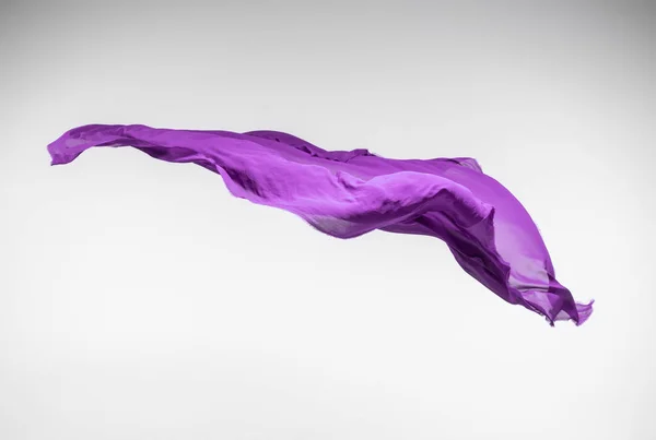 Абстрактный Кусок Фиолетовой Ткани Полет Арт Объект Элемент Дизайна — стоковое фото