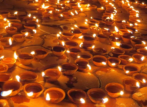 Diwali-Lampen zur Dekoration — Stockfoto