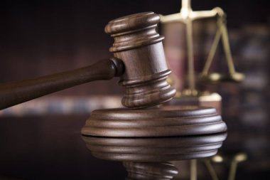 Gavel, hukuk teması, yargıç kavramı tokmağı.
