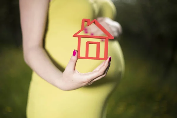 Cropped Image Pregnant Woman Outdoors Holding Figure House — Stock Photo, Image