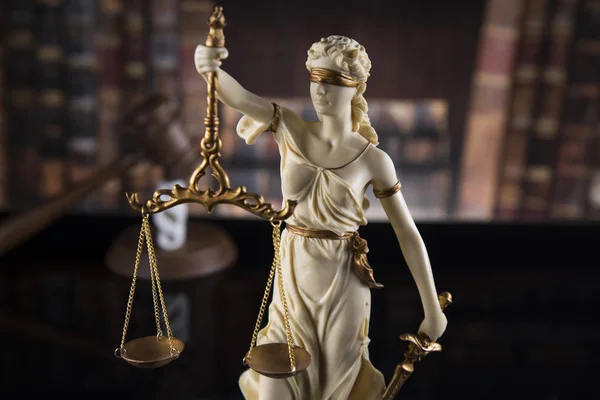 Бог Права Статуя Леді Справедливості — стокове фото