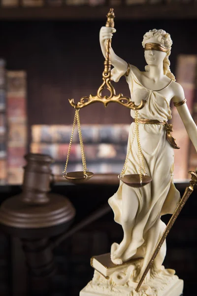 女性正義の法と正義の概念 — ストック写真