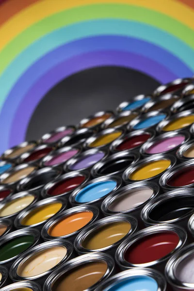 Ουράνιο Τόξο Κασσίτερου Μεταλλικά Δοχεία Χρώμα Χρώμα — Φωτογραφία Αρχείου