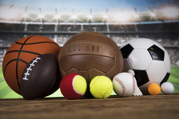 Мячи Различное Спортивное Оборудование — стоковое фото